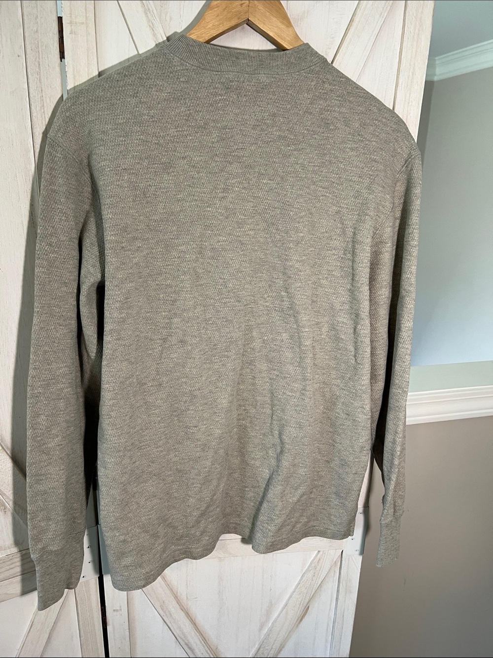 Filson Men's Heather Gray Thermal Henley Pullover - Picture 4 of 4